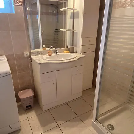 Feriehus Maison Mitoyenne A Pres De La - 4 Personnes - Fr-1-823-149 Barbâtre
