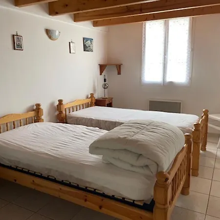 Feriehus Maison Mitoyenne A Pres De La - 4 Personnes - Fr-1-823-149 Barbâtre