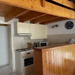 Maison Mitoyenne A Pres De La - 4 Personnes - Fr-1-823-149 * Barbatre